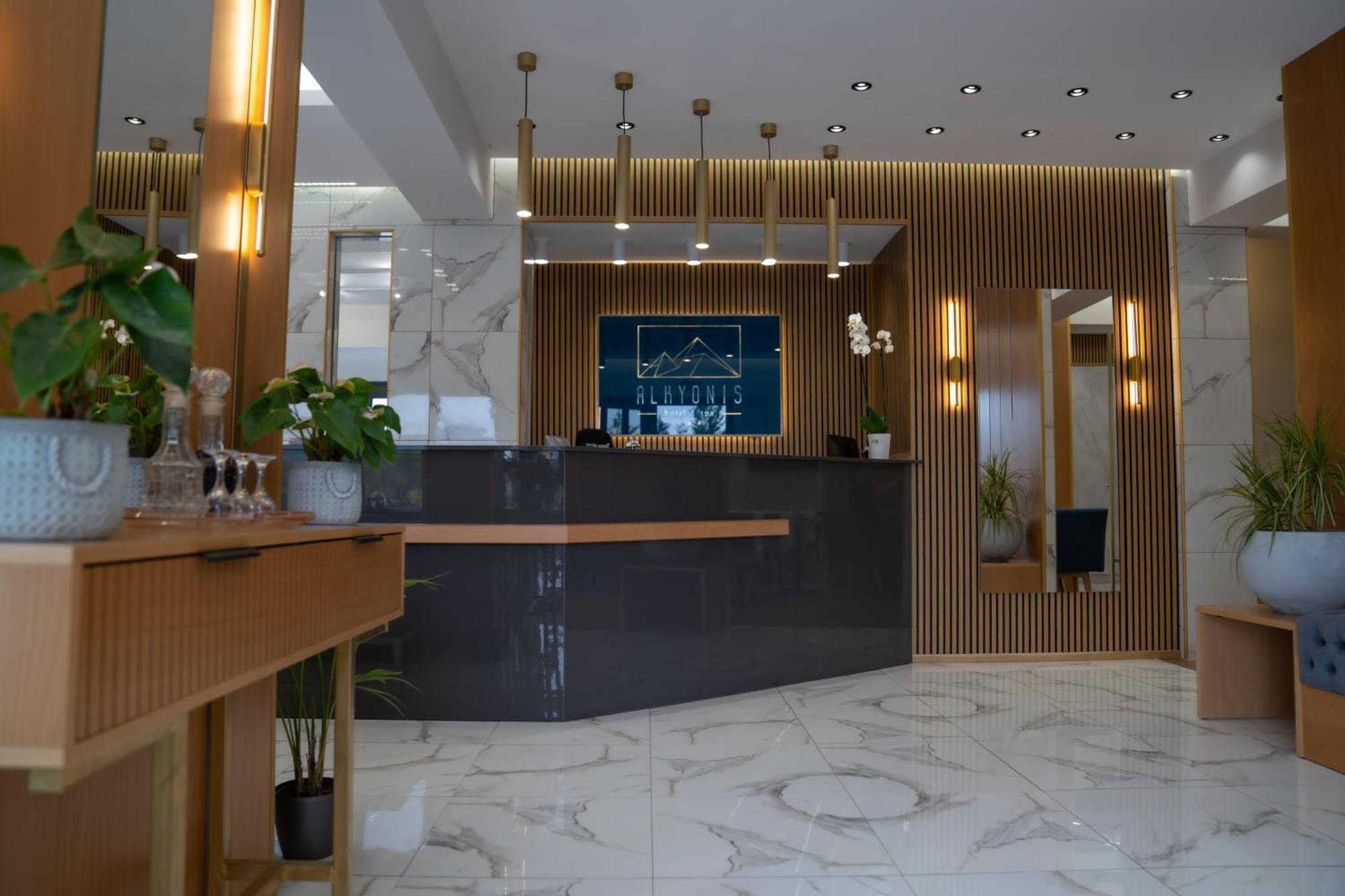 Alkyonis Hotel & Spa Като-Лутракі Екстер'єр фото